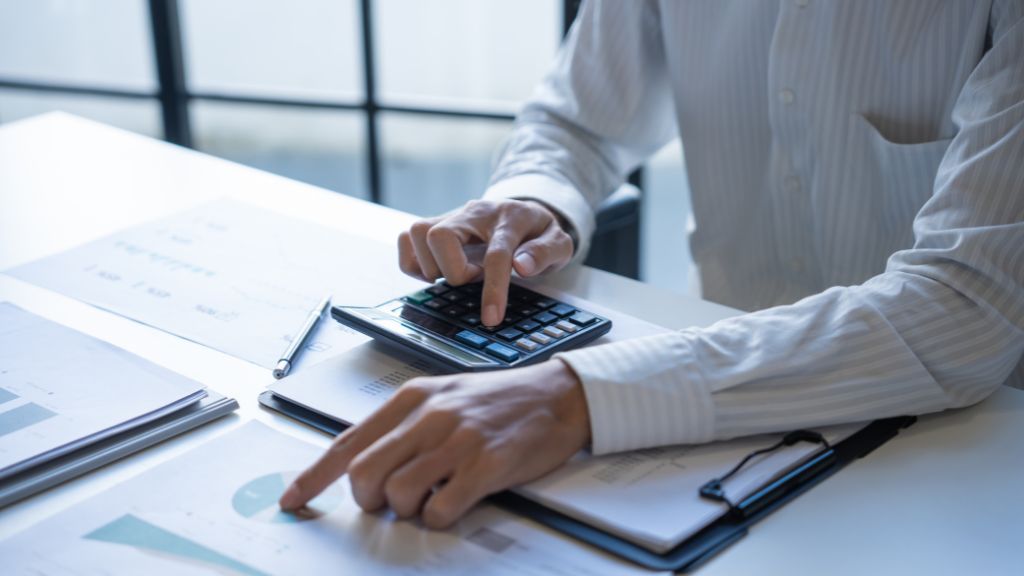 税務処理や税務調査に対して不安をお抱えの方は、ARK税理士法人まで