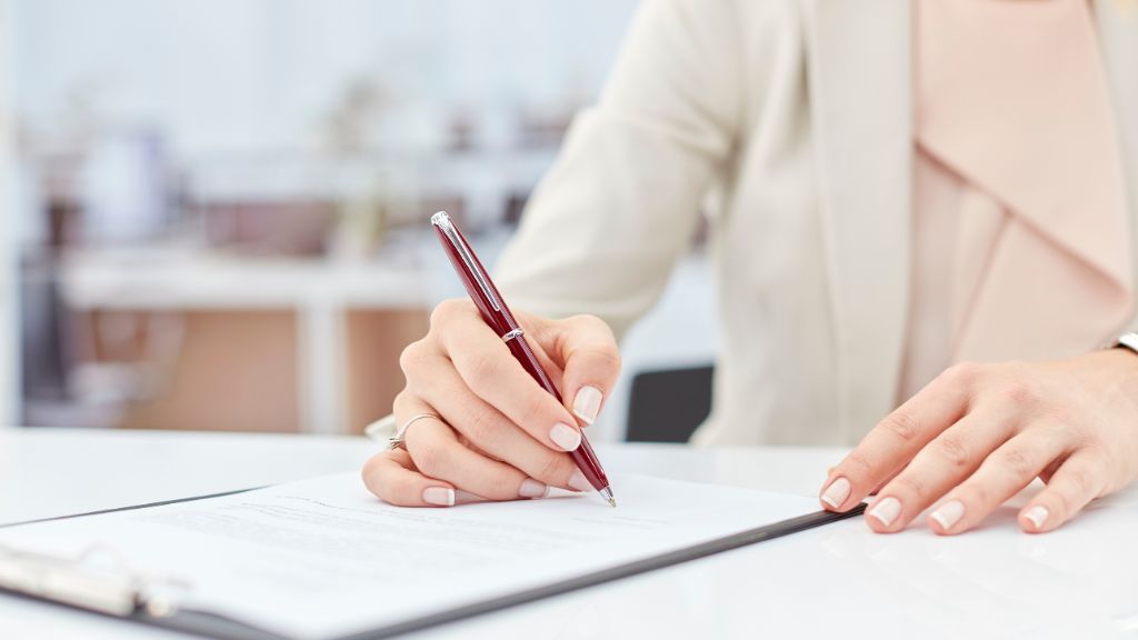 令和7年1月から収受印が廃止│対象となる書類とは